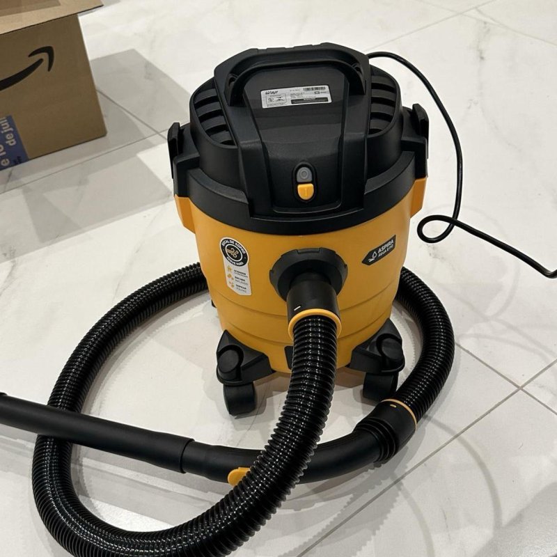 Aspirador de Pó e Água WAP GTW 10 1400W de Potência com Bocal de Sopro