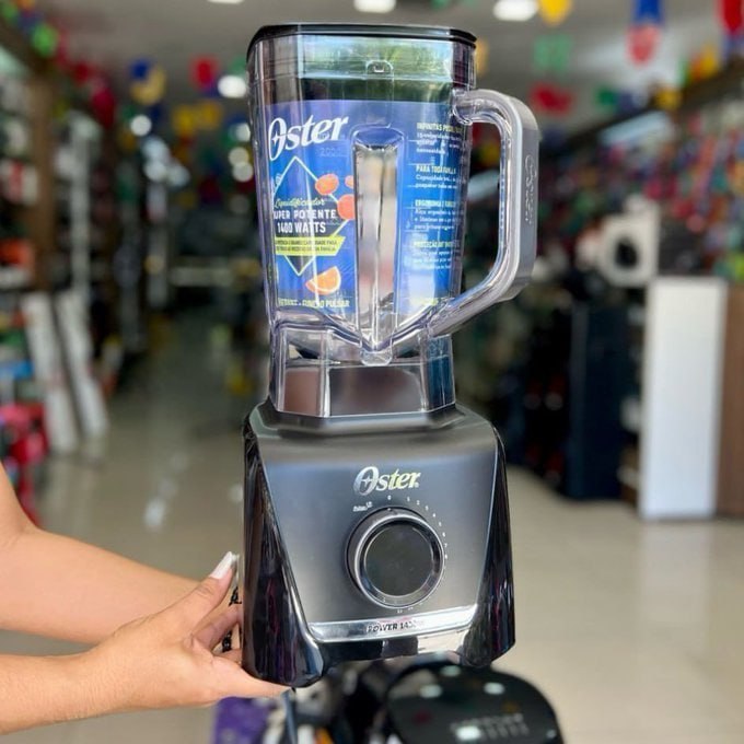 Liquidificador Oster 1400w Full 3,2L Cor Preto 220V