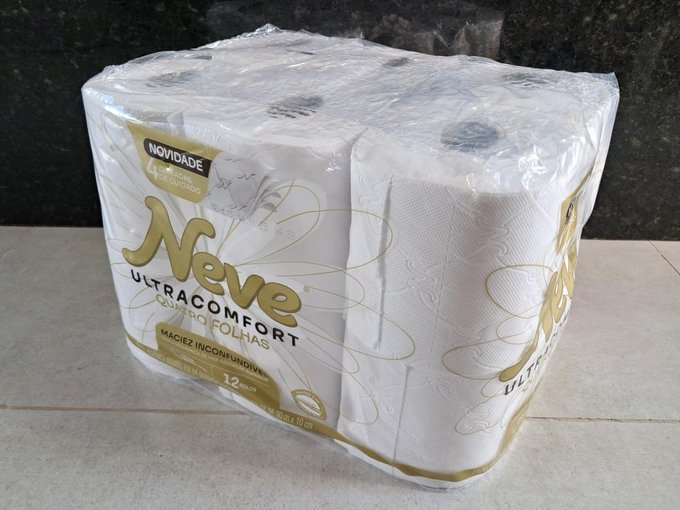 Papel Higiênico Neve Ultracomfort - 12 un. Folha Quádrupla 20m