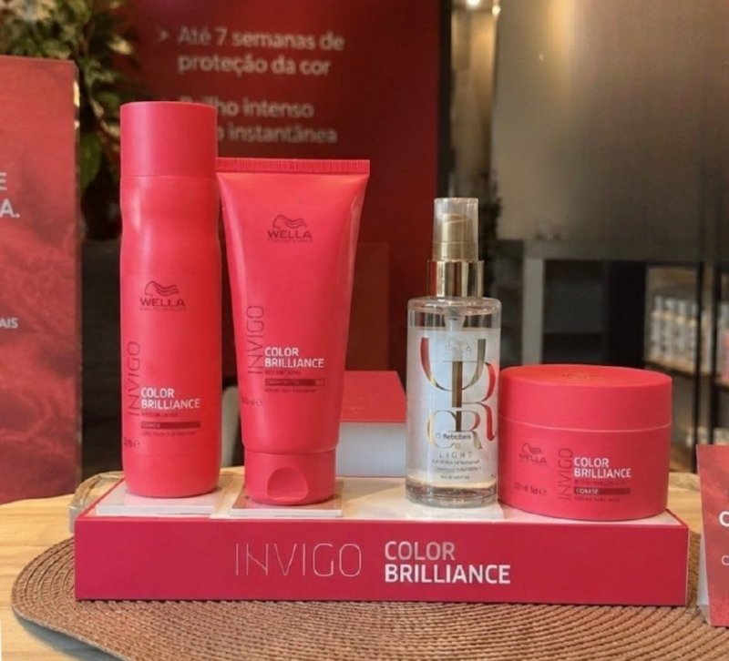 Kit Brilliance Shampoo Cond Máscara e Oil Reflections - Wella