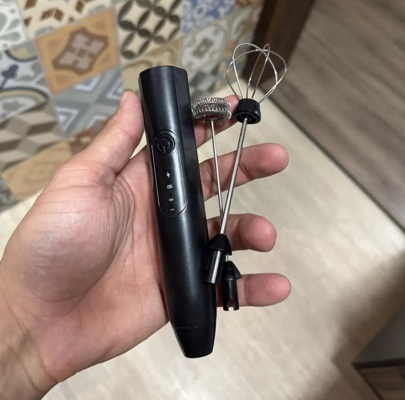 Mixer Elétrico Portátil 2 em 1 Recarregável Potente Misturador de Bebidas e Ovos 3 Velocidades Usb Batedor e Fue Fouet