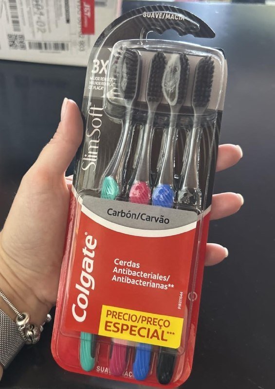 Escova de Dentes Colgate Slim Soft Black Premium 6 Un