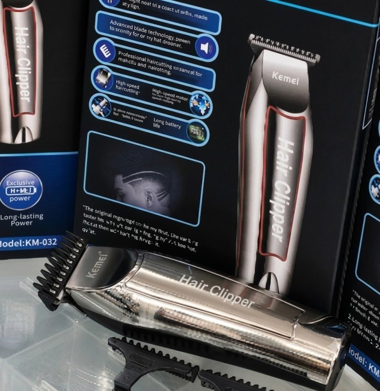 Máquina Acabamento Cortar Cabelo Barba E Pelos Kemei 032 Prateado 127/220v