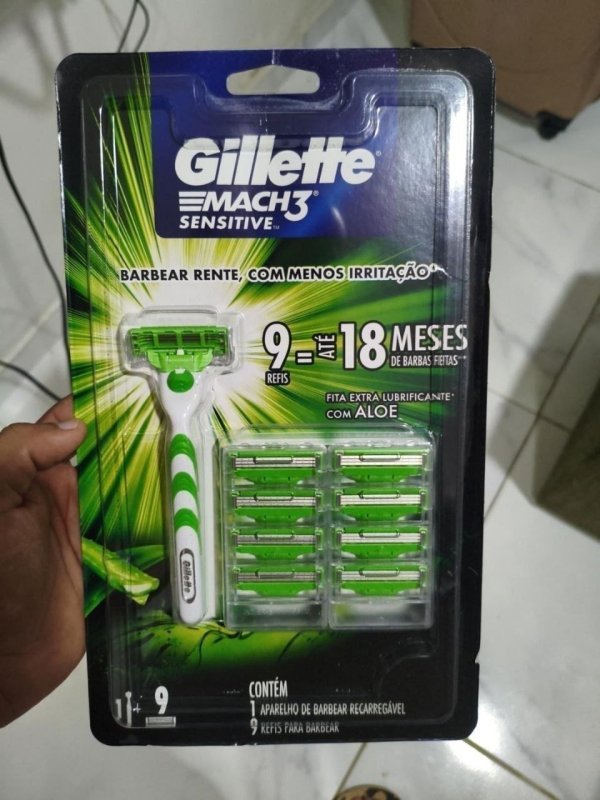 Gillette Aparelho De Barbear Mach3 Sensitive + 9 Cargas