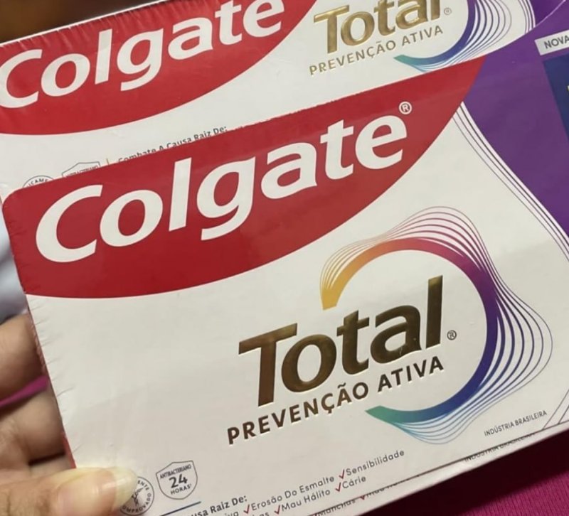 Colgate Total Creme Dental Limpeza Interdental, Prevenção Ativa, 4 Unidades de 90g Cada