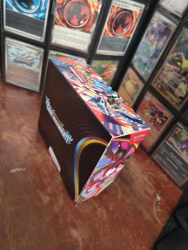 Pokémon TCG: Mega Evolução - Caos Ascendente + Frete Grátis