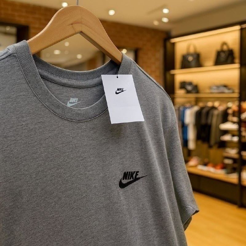 Camiseta Nike Sportswear Club Masculina