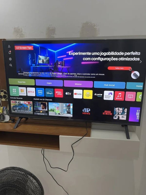 Smart TV LG UHD AI UA75 50 polegadas HDR10