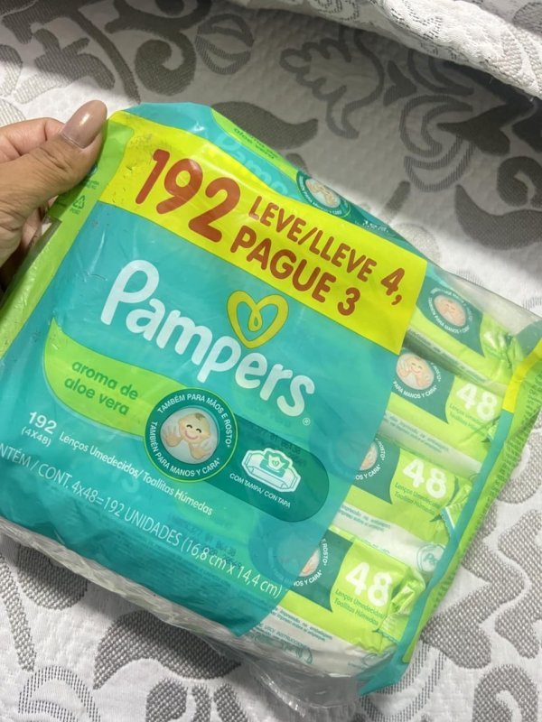 Kit 192 un. Lenços Umedecidos Pampers Aroma de Aloe Vera