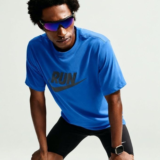 Camiseta Nike Dri-fit Run Swoosh