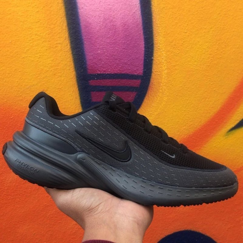 Tênis Nike Uplift Sc