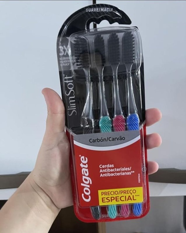 Colgate Escova De Dente Slim Soft 4 Unidades