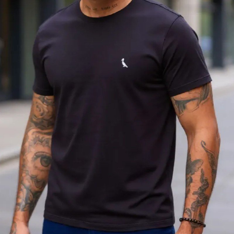 Camiseta Regular Essence Reserva Masculina T-shirt Lisa Preto (P ao GG)