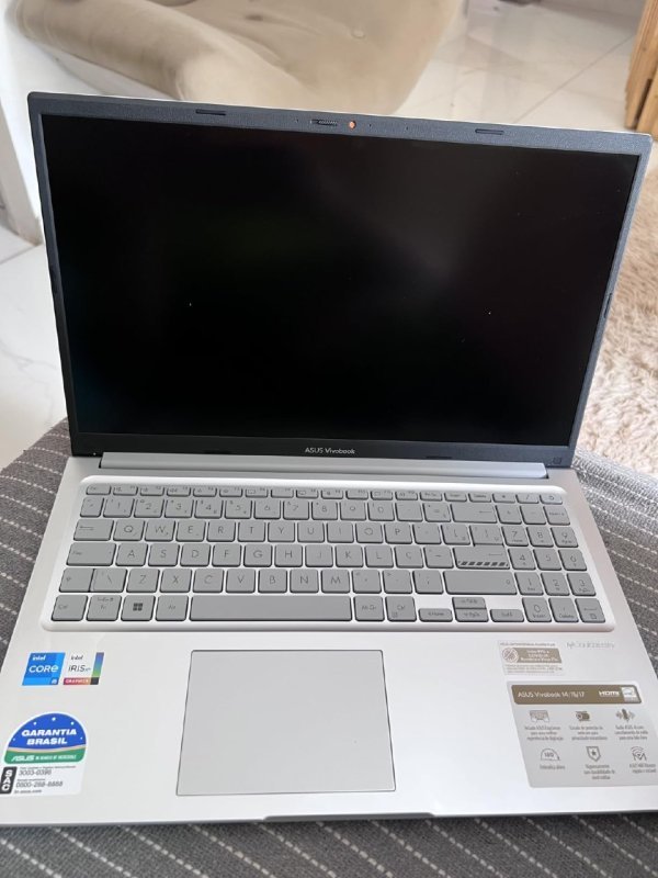 Notebook ASUS Vivobook 15 X1504VA-NJ1741 512GB + Frete Grátis