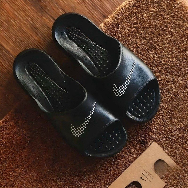 Chinelo Nike Victori One Masculino