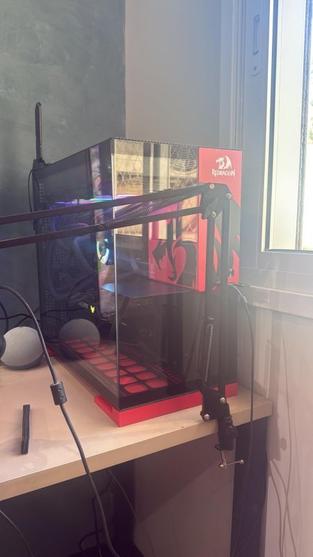 Gabinete Gamer Geometric Future Model 5 Redragon Spec Preto e Vermelho ATX
