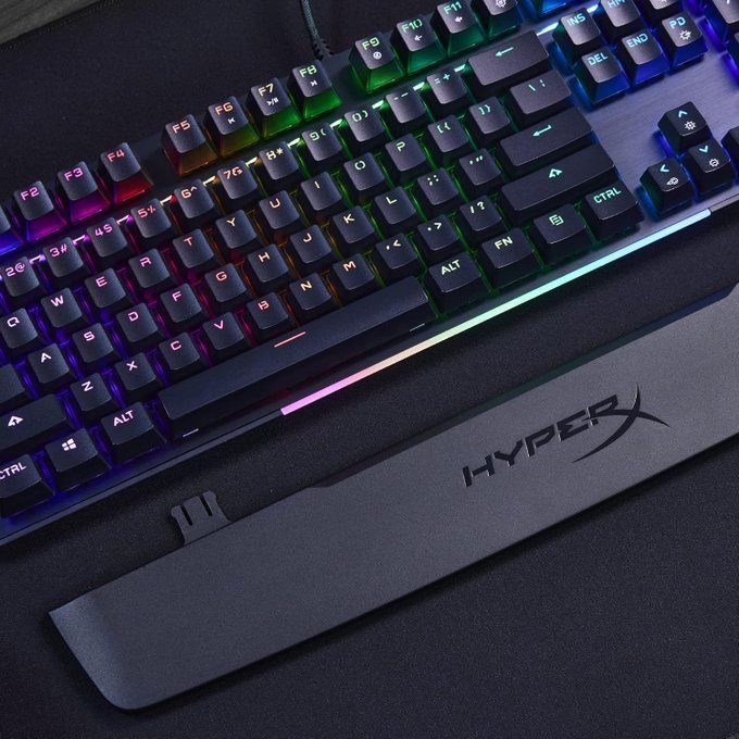 Teclado Mecânico HyperX Alloy MKW100 RGB + Frete Grátis