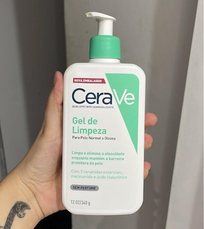 Gel de Limpeza Facial Pele Oleosa CeraVe 454g