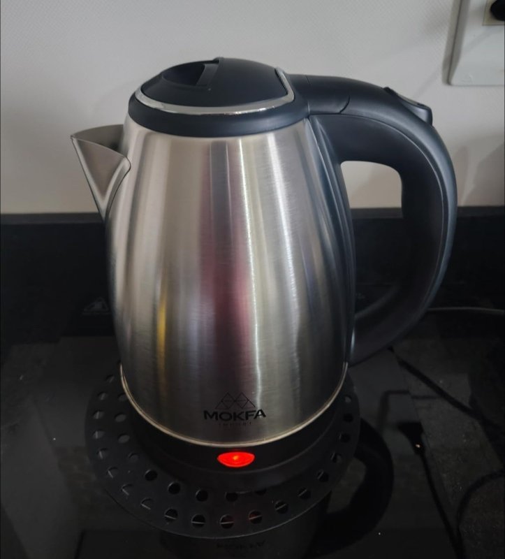 Chaleira Elétrica 220V Inox 2L