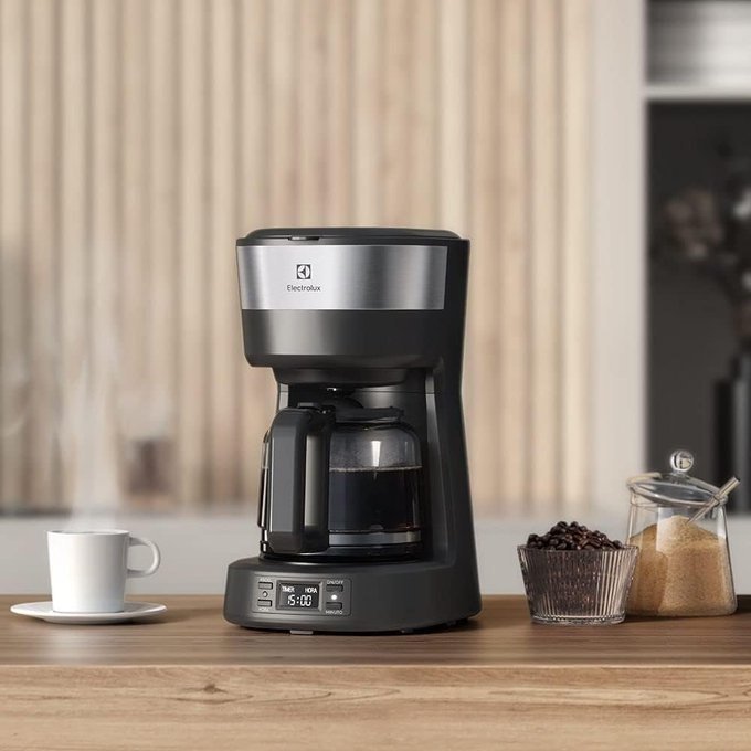 Cafeteira Electrolux 1,2L 30 Xícaras com Função Timer 110V