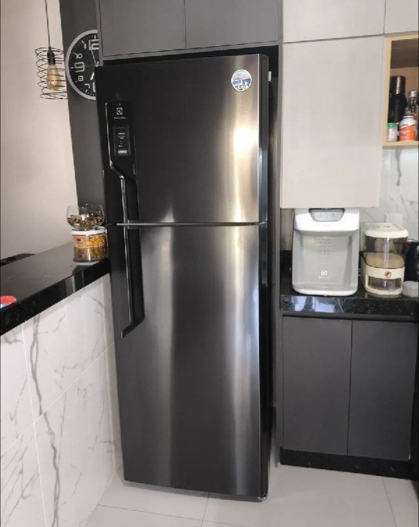 Geladeira Electrolux Frost Free AutoSense 480L Efficient Duplex