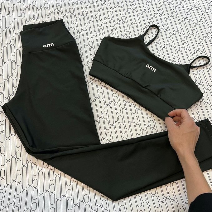 Conjunto Feminino Fitness Top e Legging Arm