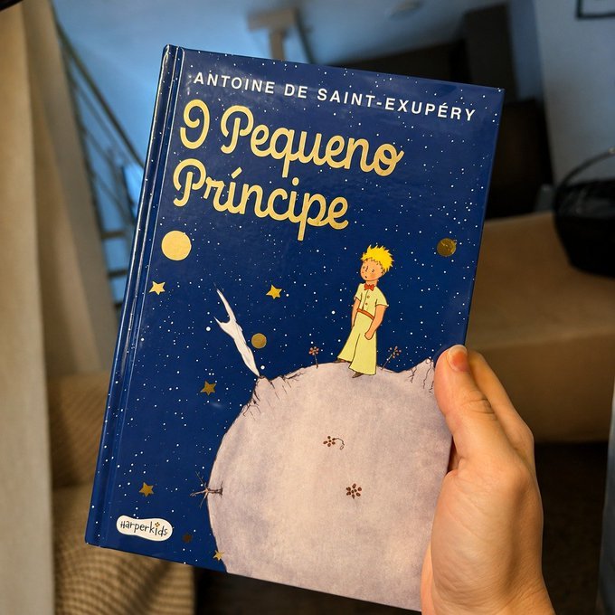 Livro: O Pequeno Príncipe com Capa Dura Almofadada + Frete Grátis