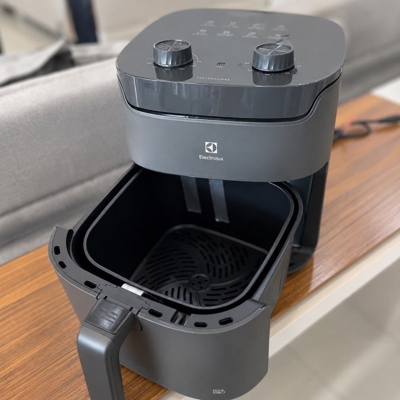 Air Fryer Electrolux Por Rita Lobo 5,6l Cinza Efficient Econ