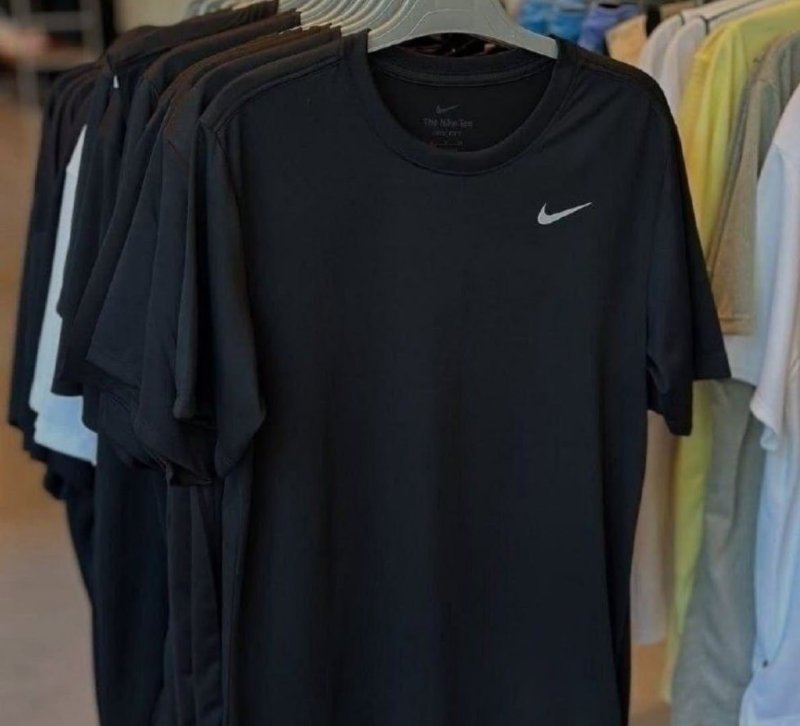 Camiseta Nike Legend Masculina