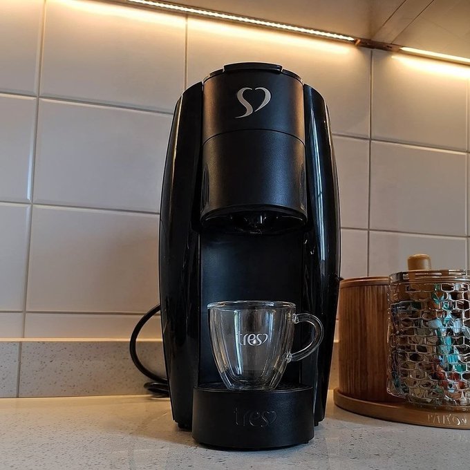 Cafeteira Espresso Lov Tres 3 Corações 127v + Frete Grátis