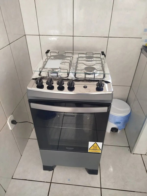 Fogão 4 Bocas Dako Supreme Mesa de Inox a Gás Titanium Bivolt + Frete Grátis