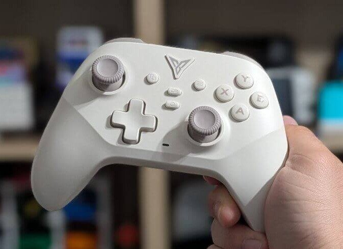 Controle Flydigi Dune Fox, Sem Fio, Hall Effect, Cor Bege