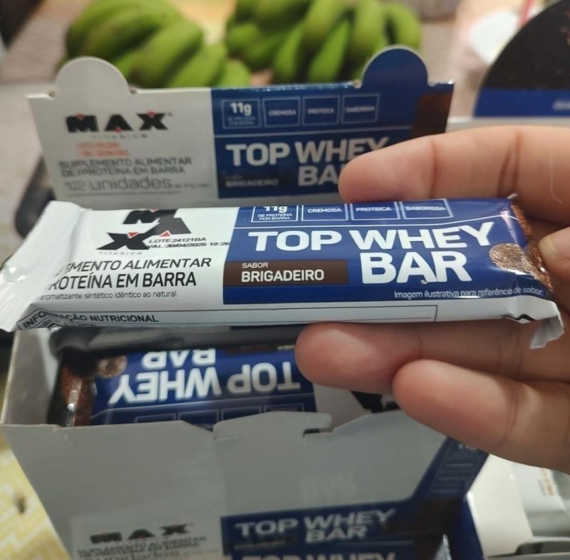 Max Titanium Top Whey Bar - 12 Unidades De 41G Brigadeiro