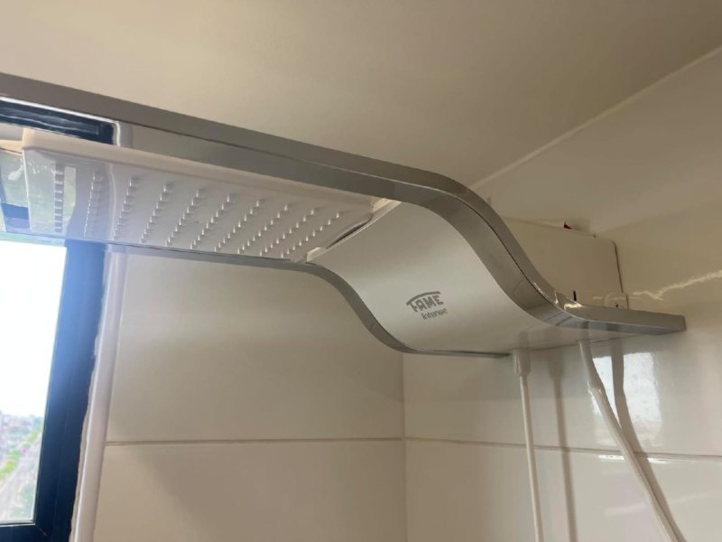 CHUVEIRO ELETRÔNICO - DUCHA INTENSE 220V - 7.800W SUPER POTENTE– KHROME – FAME