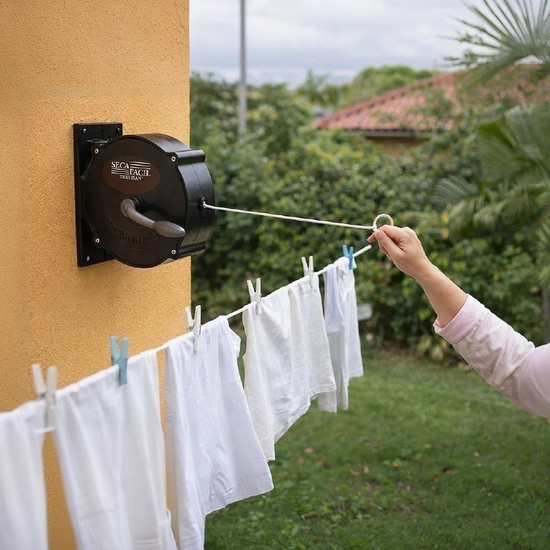 Varal de Roupas Retrátil de Parede 30m