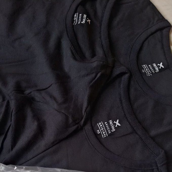 Kit Com 3 Camisetas Masculinas Básicas Slim Cor Preto Hering