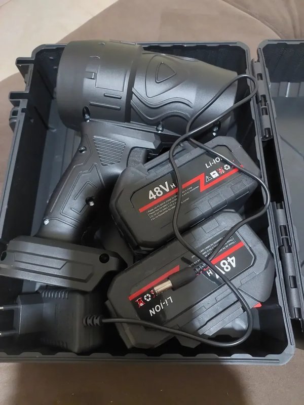 Soprador 48V Turbo Portátil com 2 Baterias Potente Preto