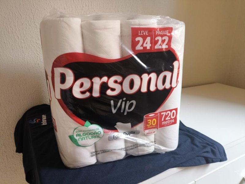 24 un. Papel Higiênico Personal Vip Folha Dupla