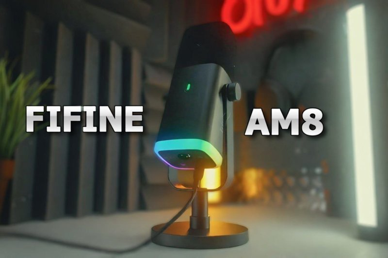 Microfone Dinâmico Fifine Ampligame AM8 USB/XLR RGB