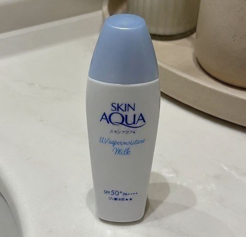 SKIN AQUA Super Moisture Milk 40g + Frete Grátis