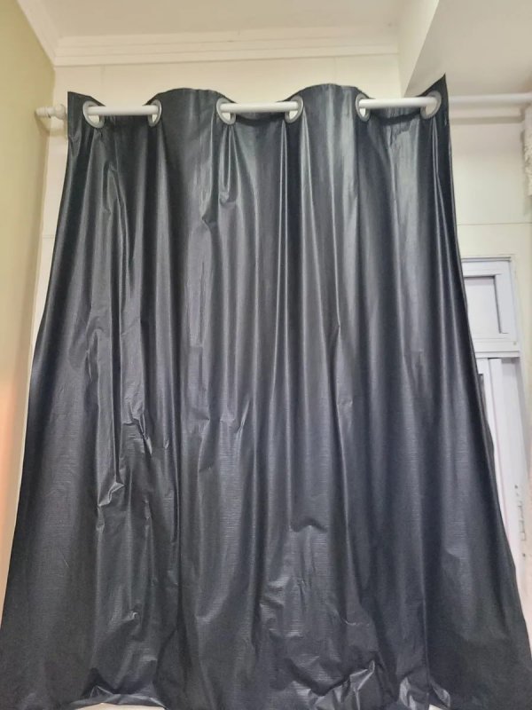 Cortina Blackout de PVC 2,20m x 1,30m Preto Corta Luz
