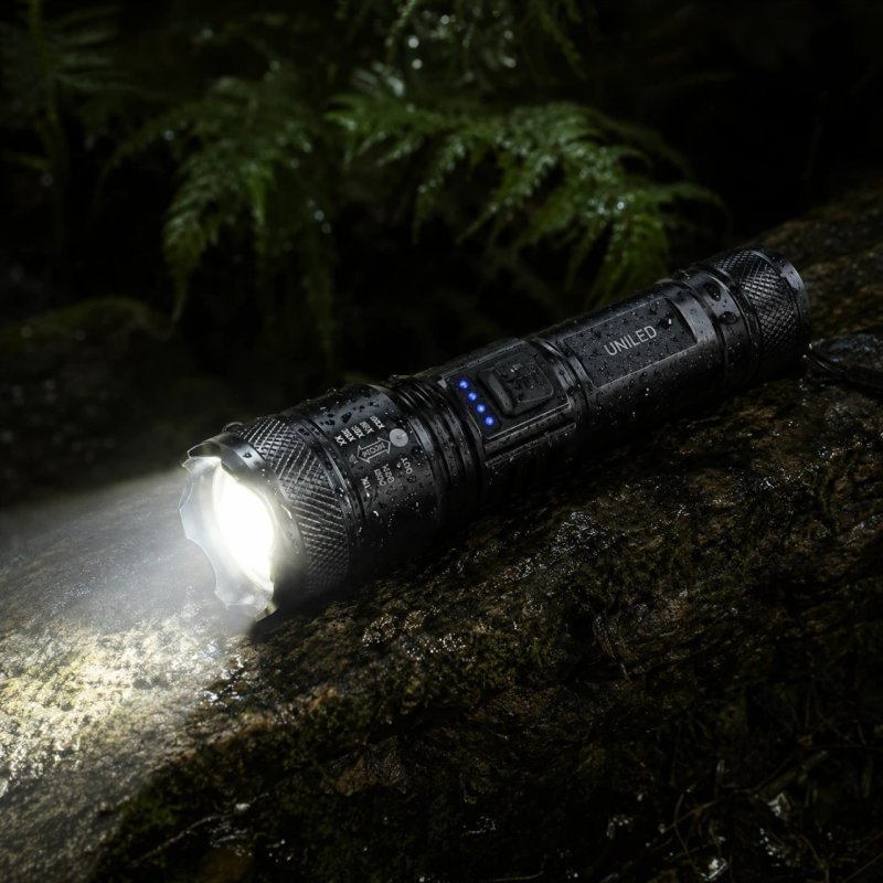 Lanterna Militar Tática LED CREE 1Km Zoom Telescópico