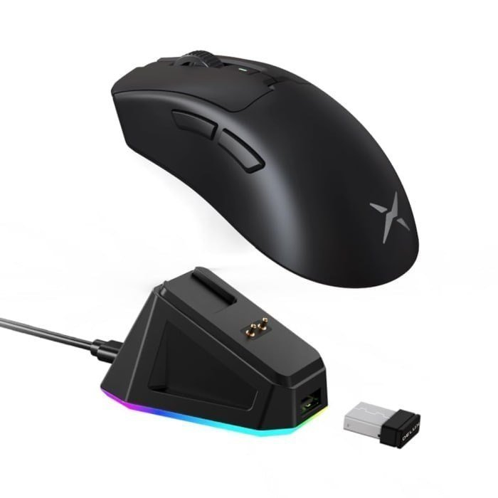 Mouse Delux M900 Pro, Paw3395, 8KHz, com Dock de Carregamento