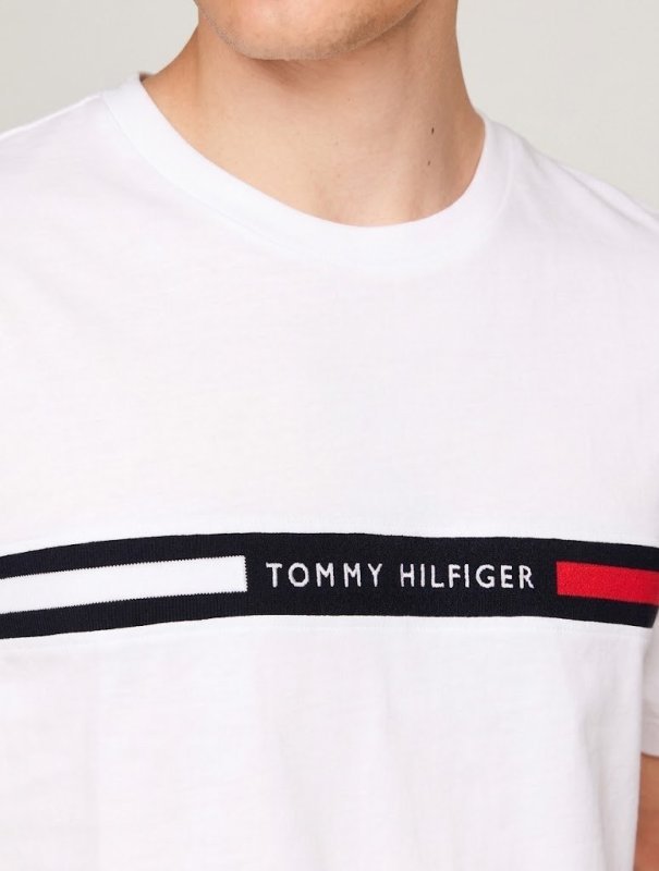 Camiseta Tommy Hilfiger Masculina Chest Insert Logo Branca