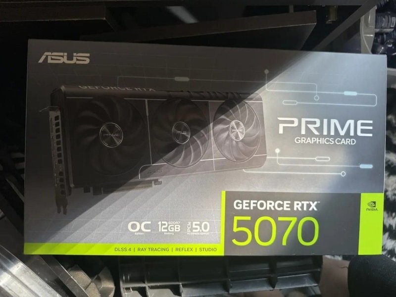 Placa de Vídeo Asus GeForce RTX 5070 Prime OC Edition 12GB GDDR7 192-bit + Frete Grátis