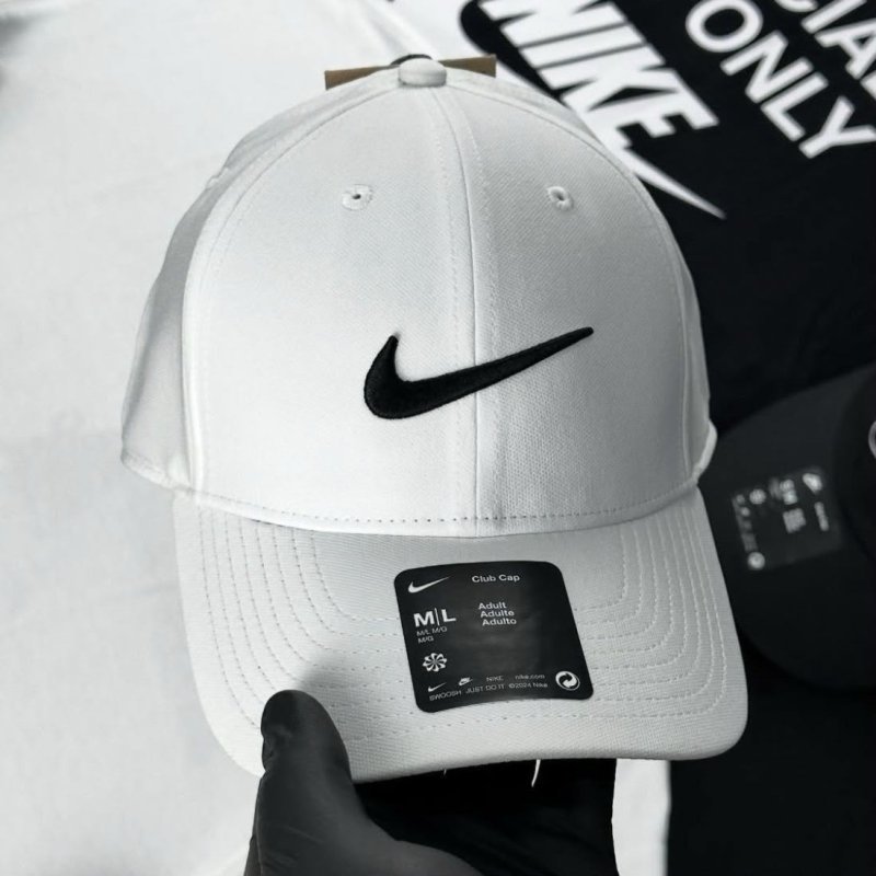 Boné Nike Dri-fit Club Unissex Cor Branco
