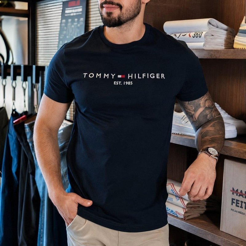 Camiseta Tommy Hilfiger 1985 Masculina Algodão