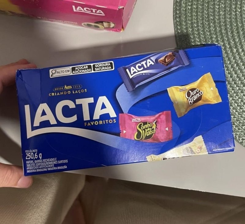 Lacta Favoritos 250,6g (min 2 caixas)