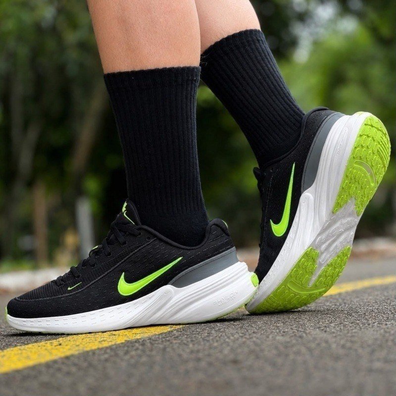 Tênis Nike Uplift Sc Masculino