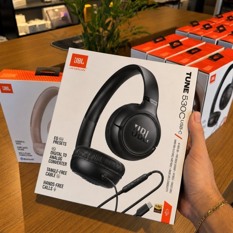 Fone De Ouvido Com Fio Tune 530c JBL - Preto
